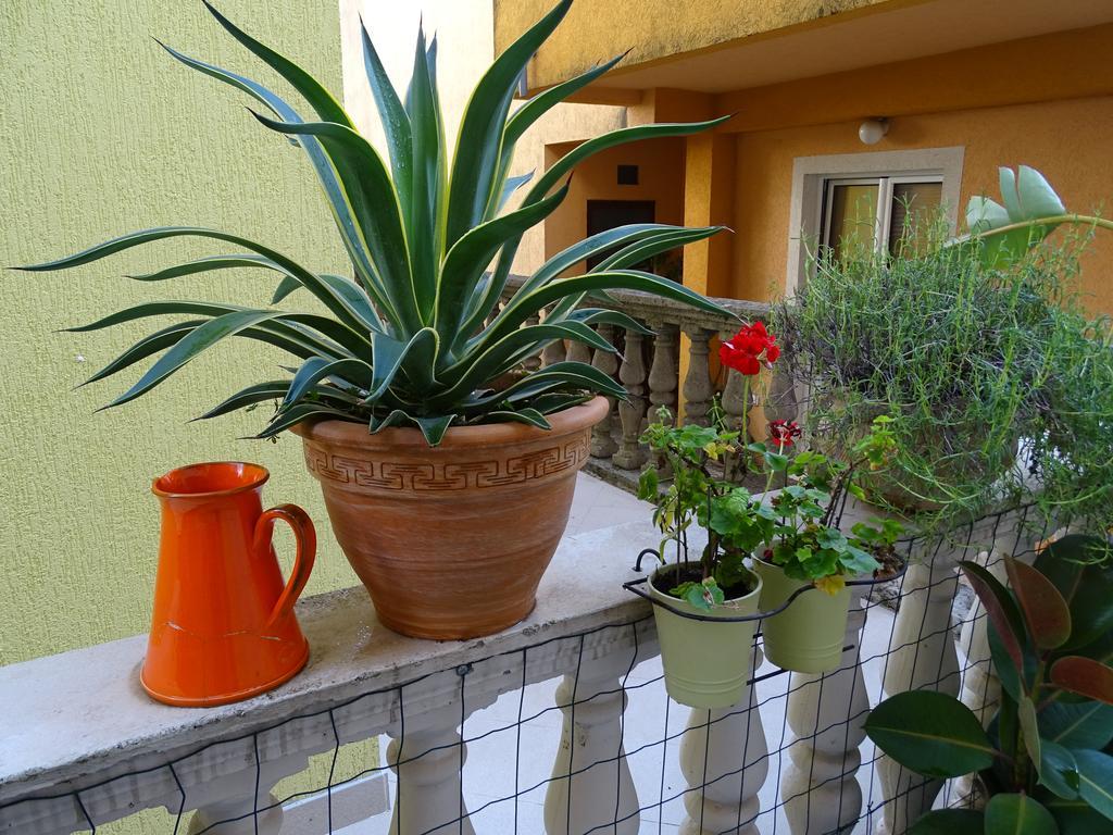 Apartament - Lisa Budva Bagian luar foto