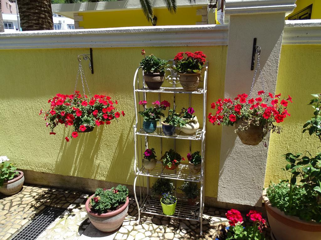 Apartament - Lisa Budva Bagian luar foto